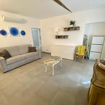 Apartment Geranio Riva Trigoso